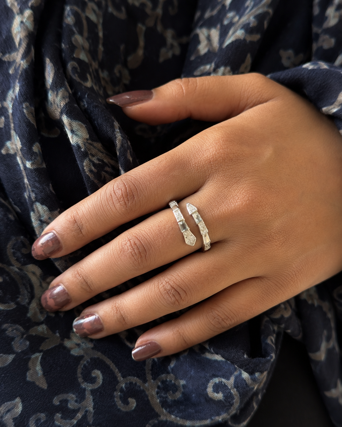 Silver Loop Ring (Size-7)