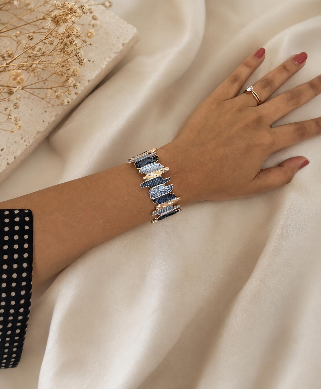 Mosaic Link Cuff