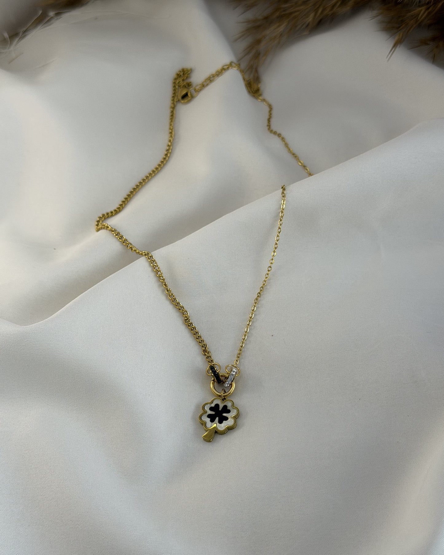 Lucky Bloom Necklace