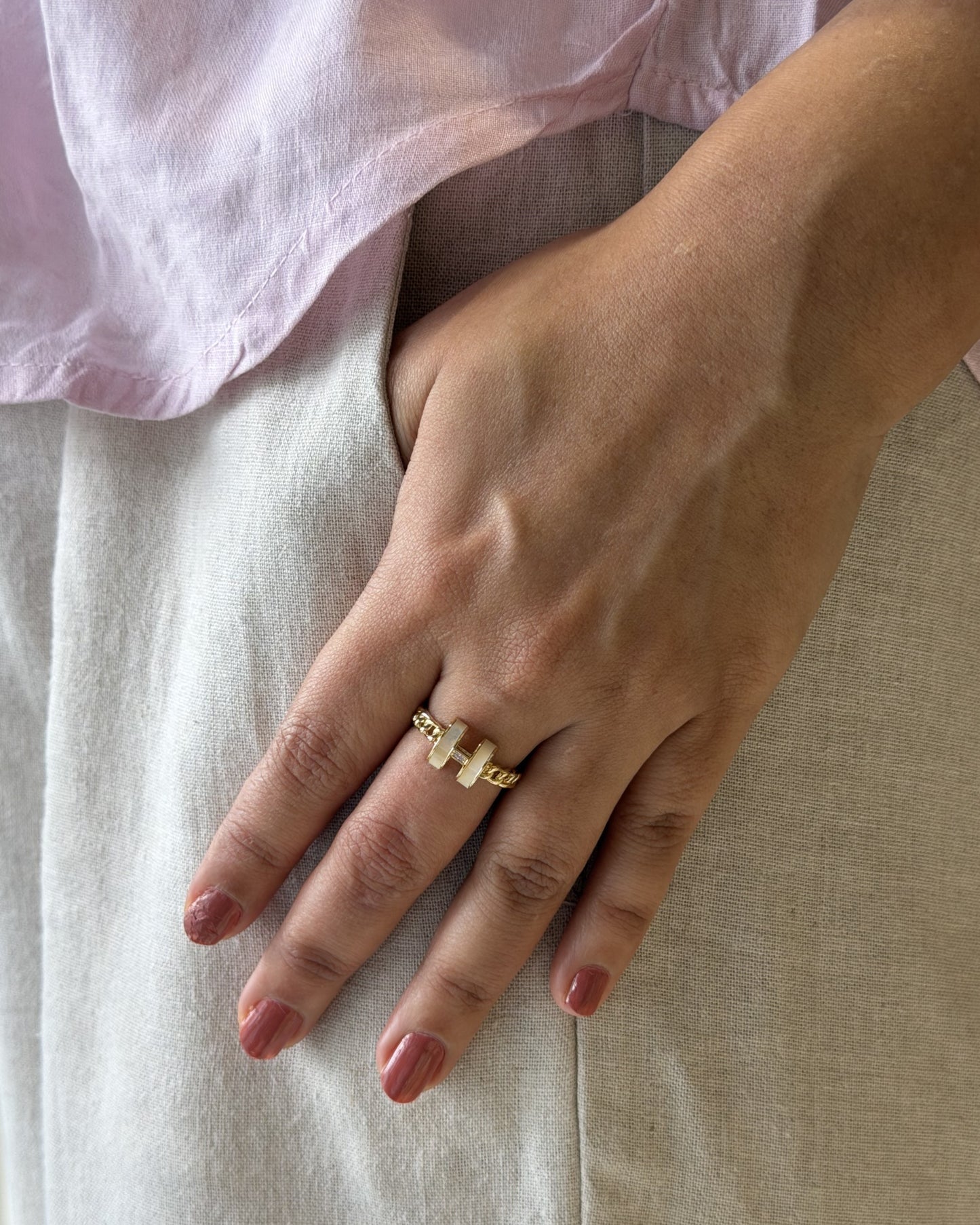 Ivory Link Ring (Size Adjustable)