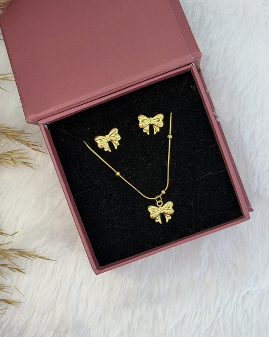 Bow Bliss Necklace Set