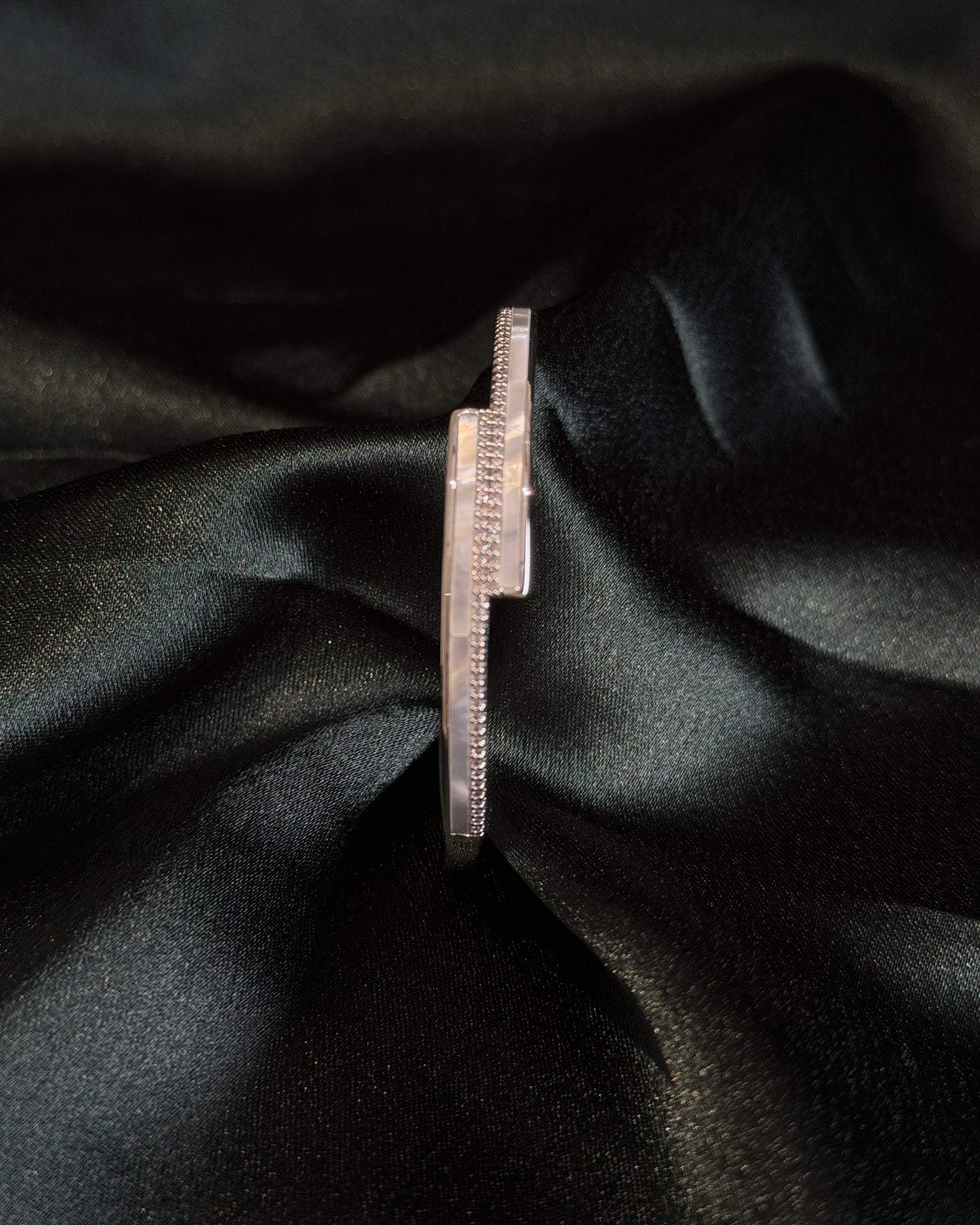 Luna Line Bracelet