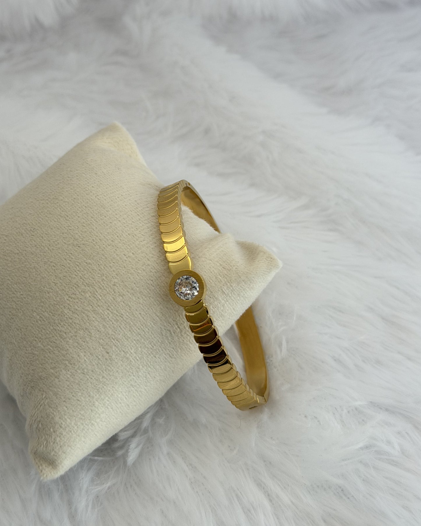 Solitaire Luxe Bracelet