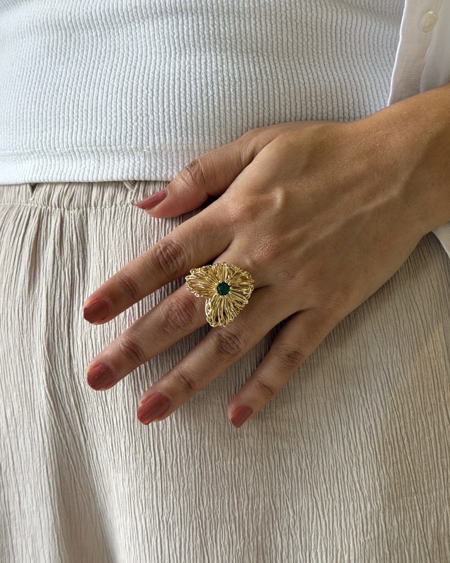 Emerald Bloom Ring (Size Adjustable)