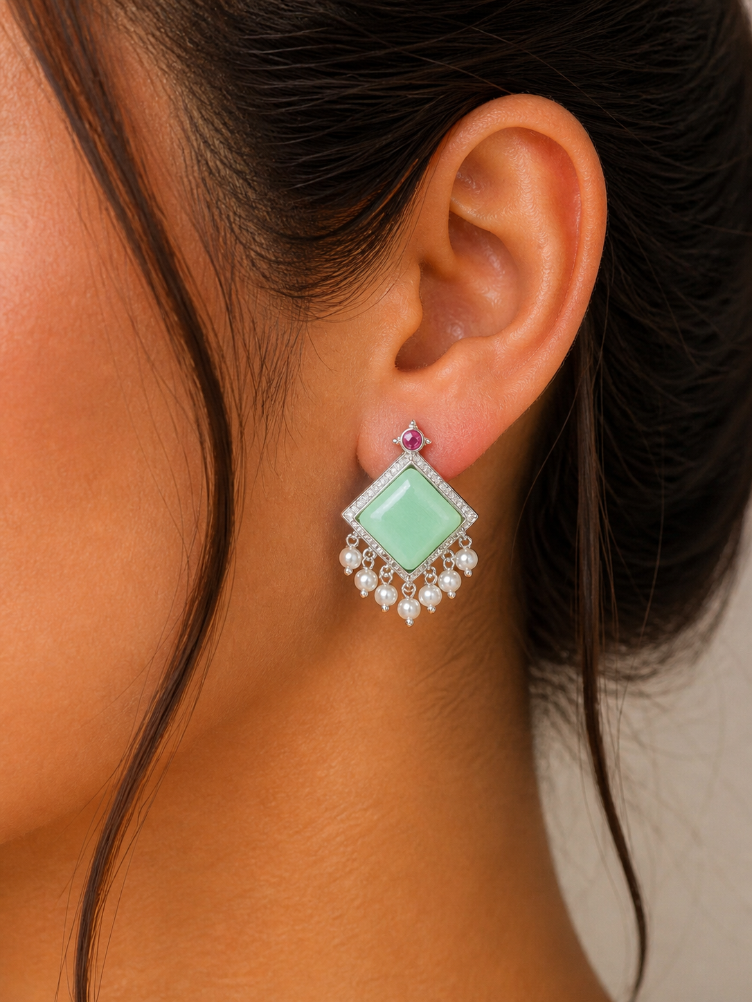 Soleil Studs