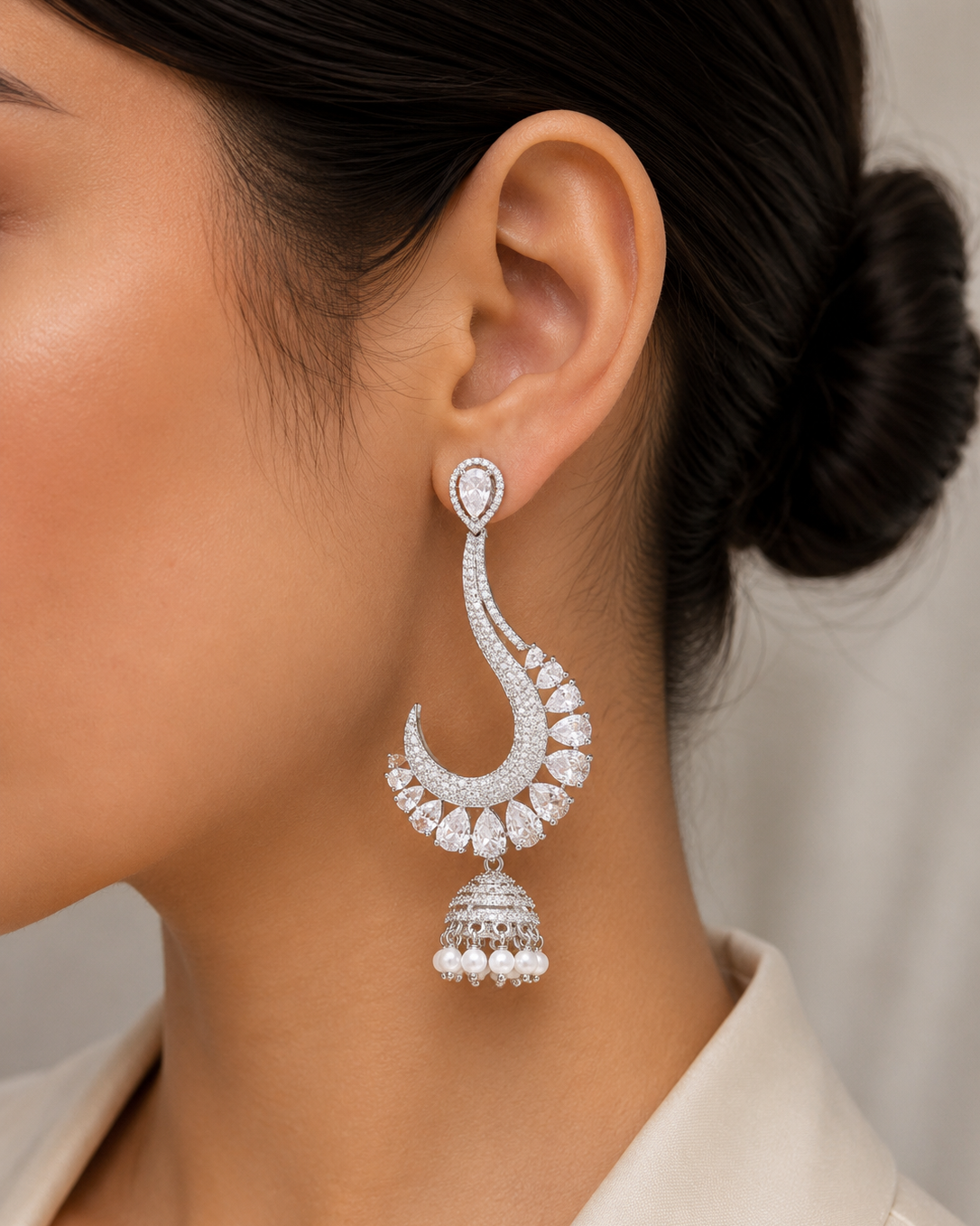 Aurora Curve Diamond Earrings