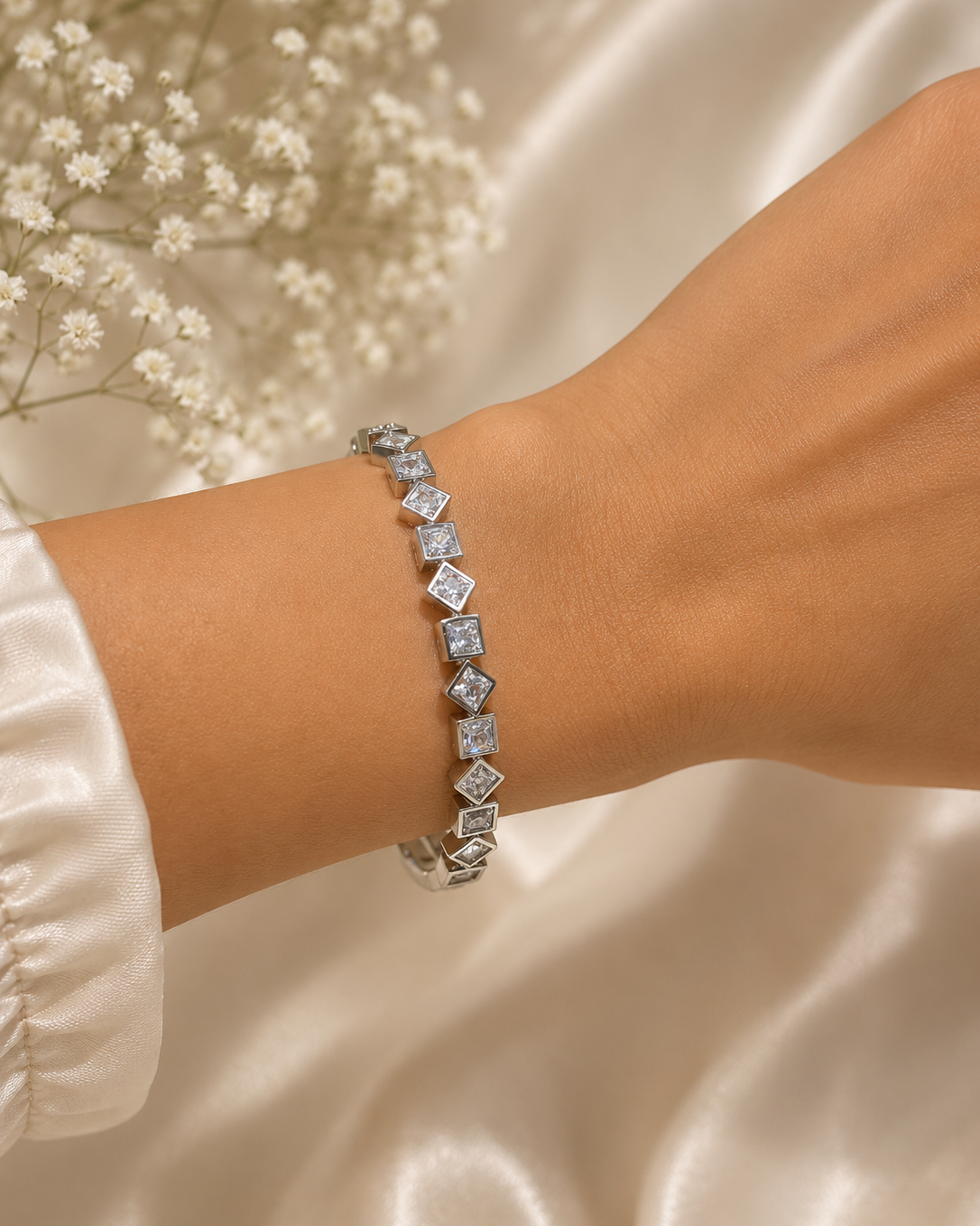 Eclipse Diamond Cuff