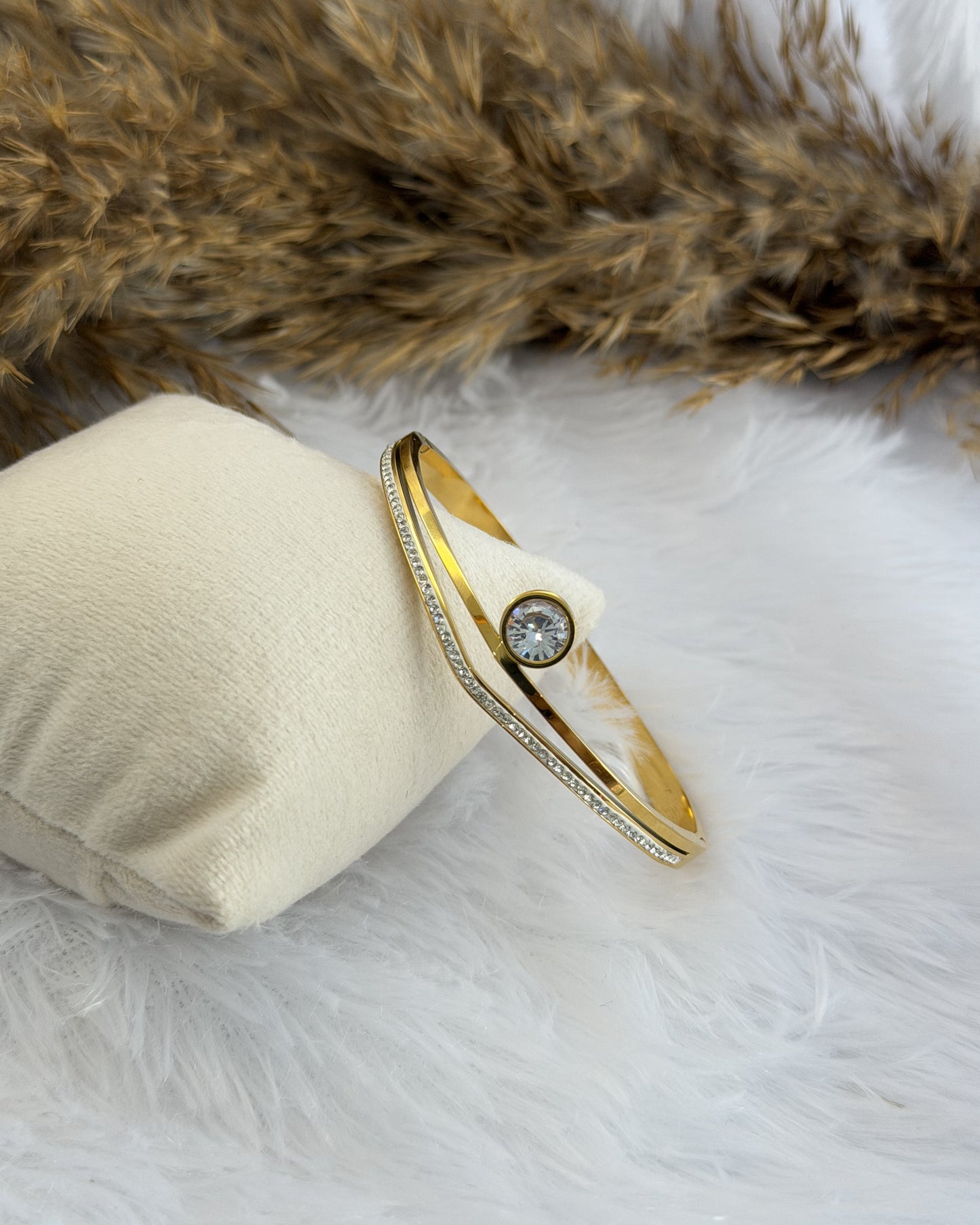 Crystal Orbit Bracelet