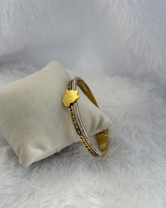 Aria Palm Cuff