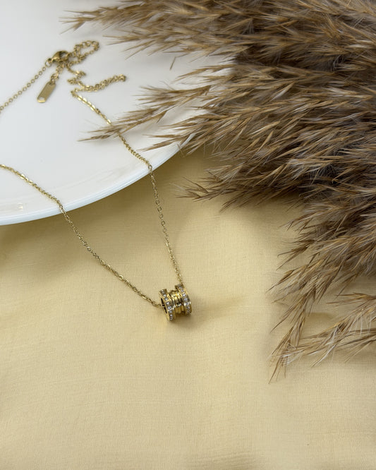 Eterna Spark Necklace