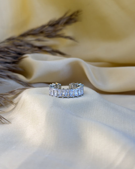 Sparkling Band Ring (Size Adjustable)