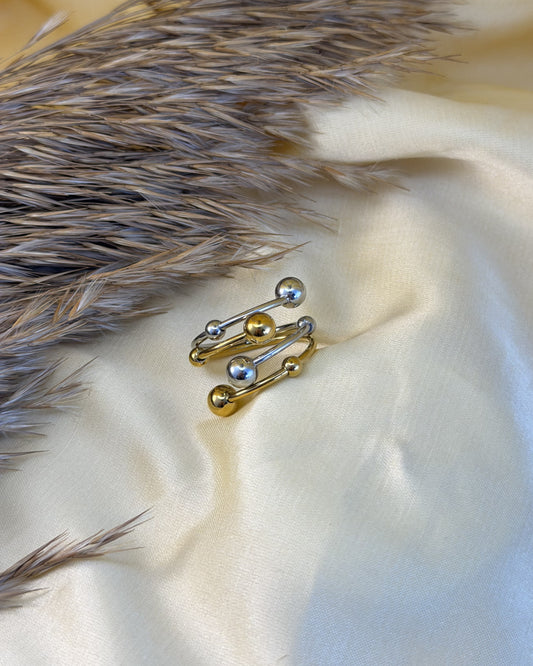 Orbit Dual Tone Ring (Size Adjustable)