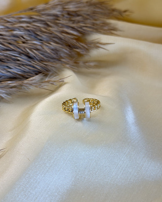 Ivory Link Ring (Size Adjustable)