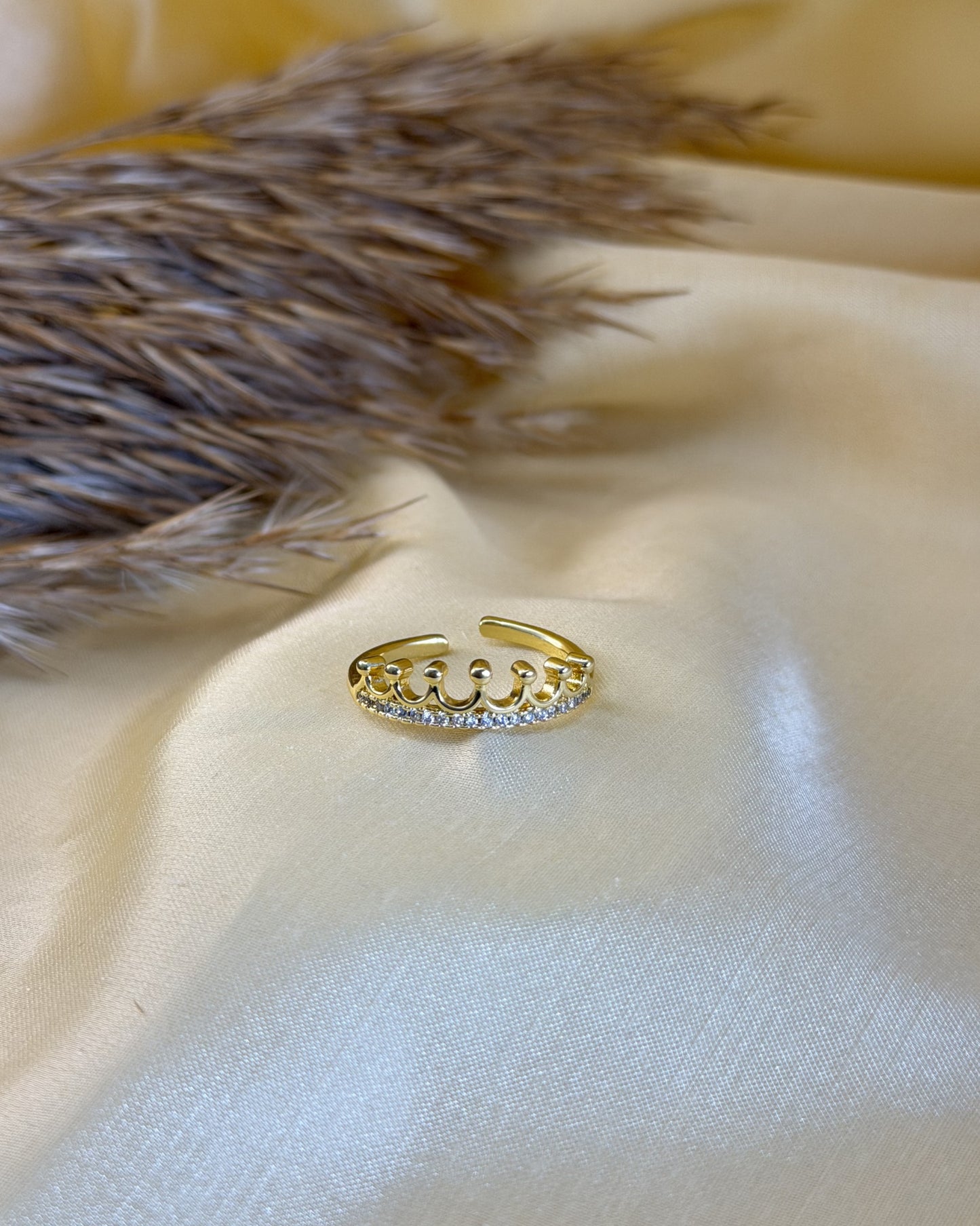 Crown Whisper Ring (Size Adjustable)