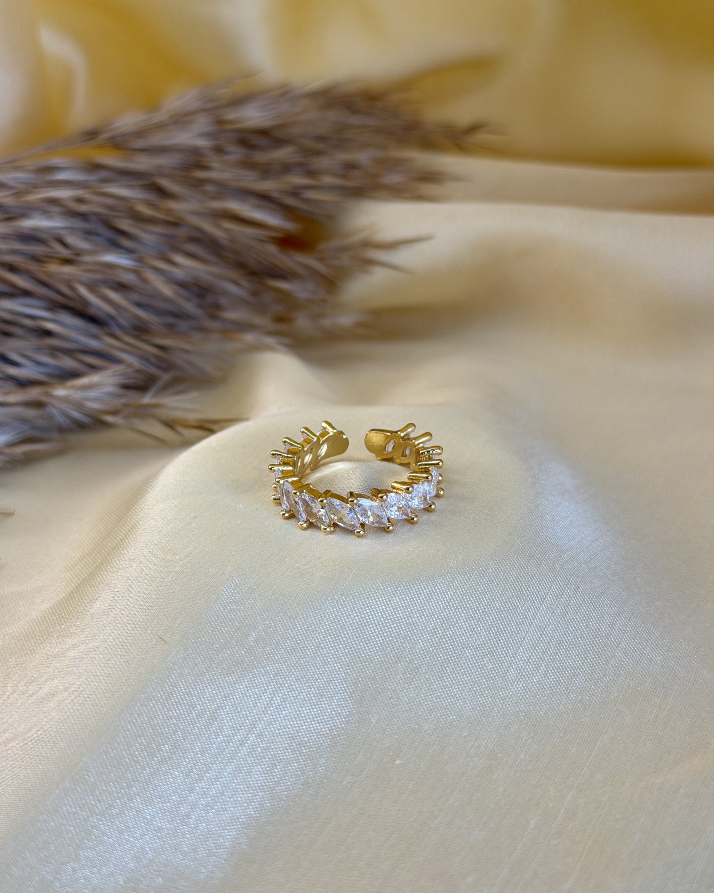Marquise Glow Ring (Size Adjustable)