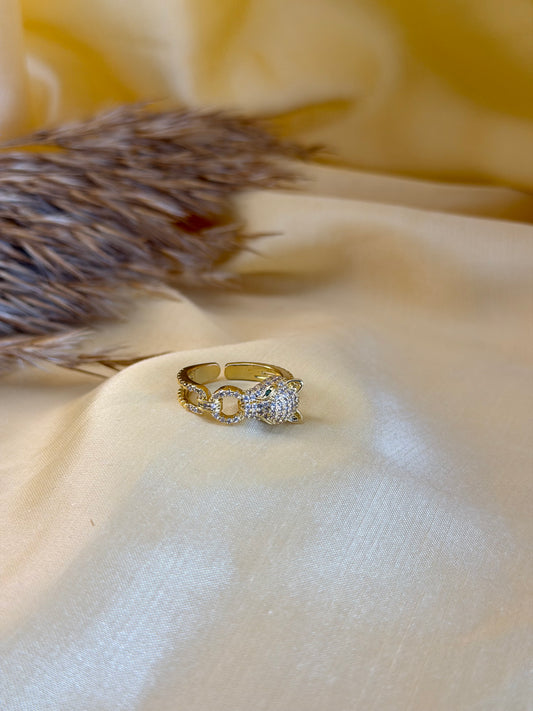 Golden Predator Ring (Size Adjustable)