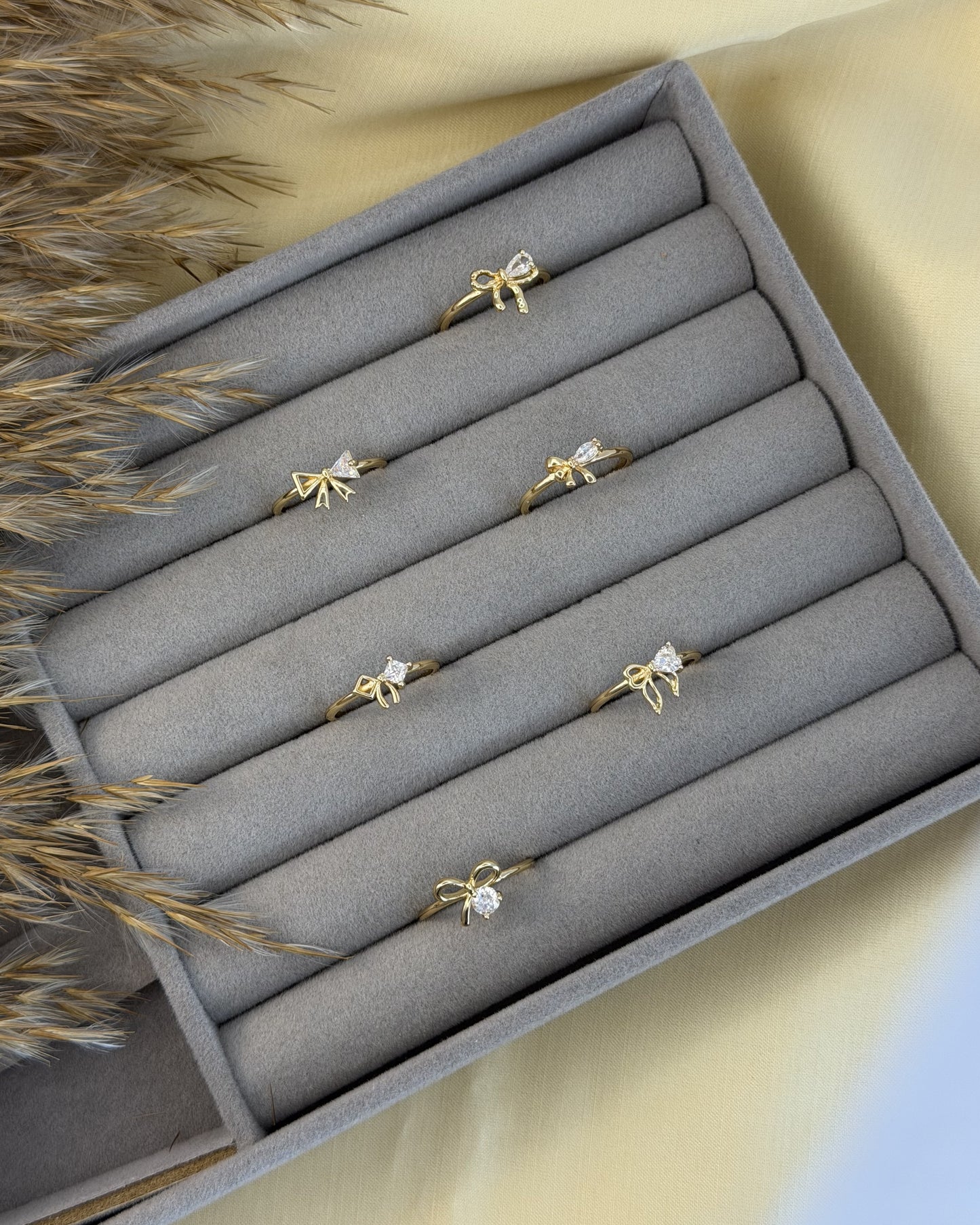 Celeste Bow Ring (Size Adjustable)
