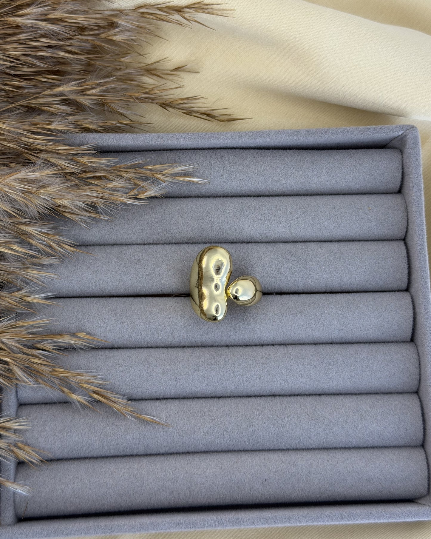 Golden Pebble Ring (Size-8)