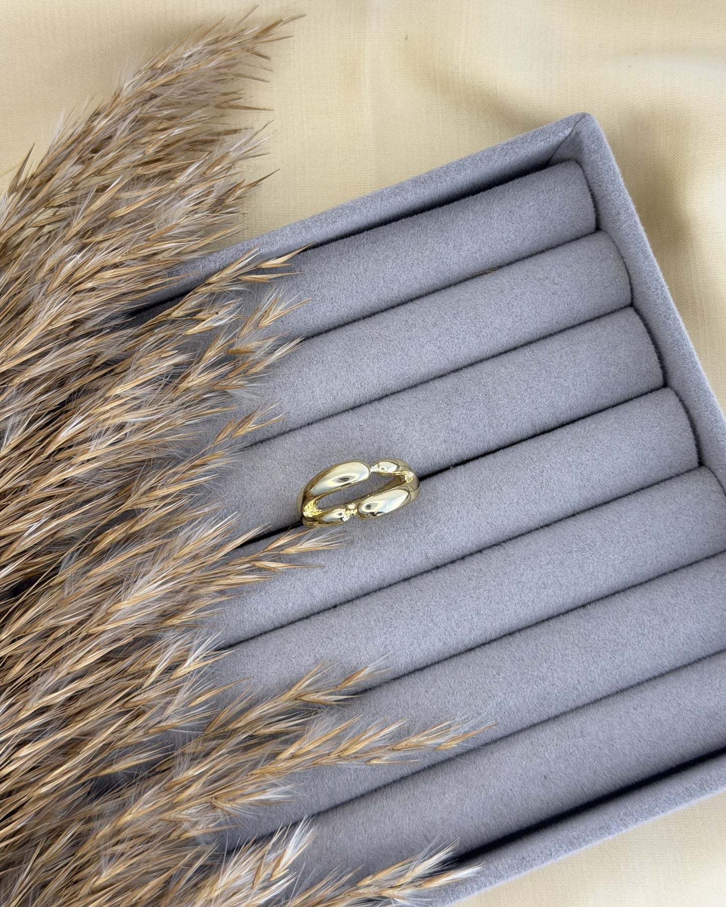 Aurelia Ring (Size-9)