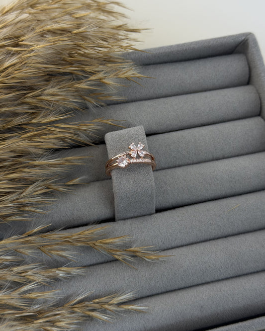 Petal Spark Ring (Size Adjustable)