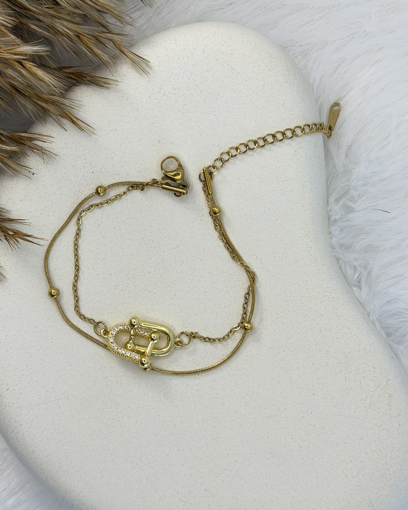 Élan Buckle Bracelet