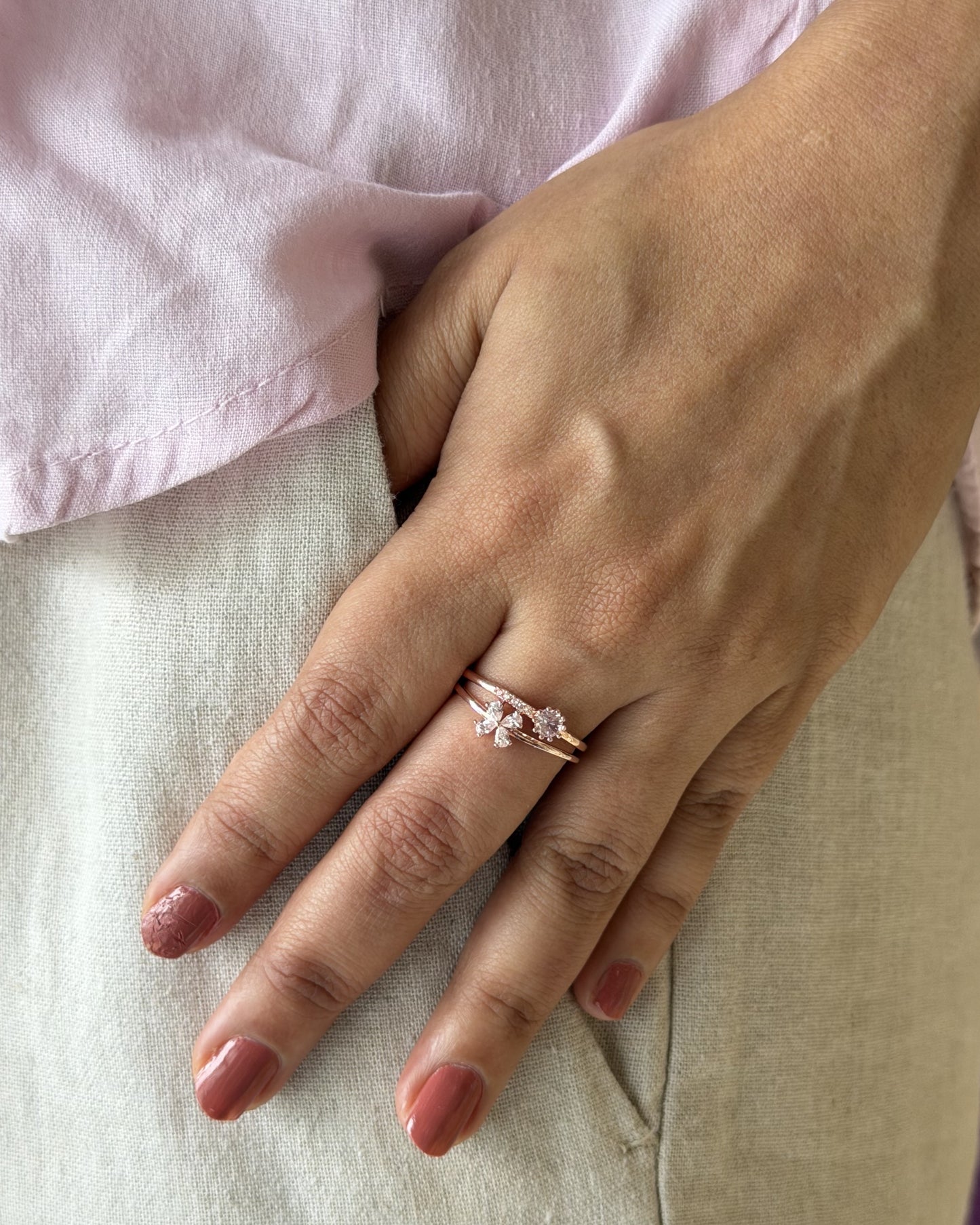 Petal Spark Ring (Size Adjustable)