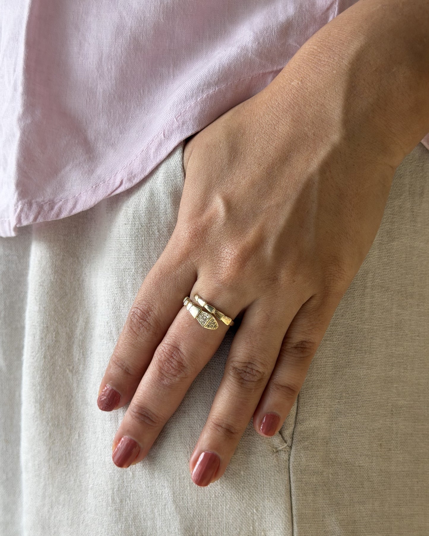 Snake Loop Ring (Size Adjustable)