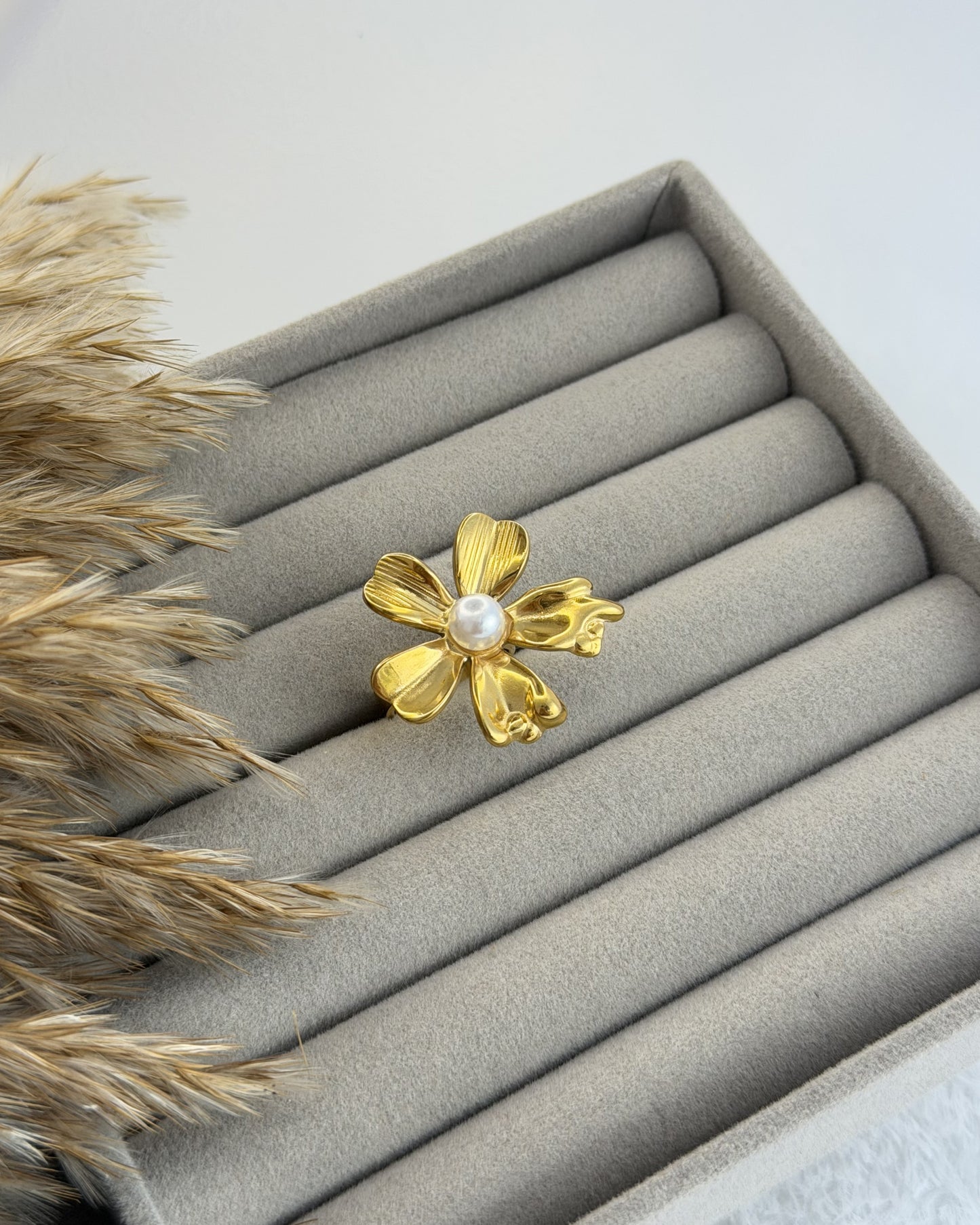 Solstice Flower Ring (Size Adjustable)