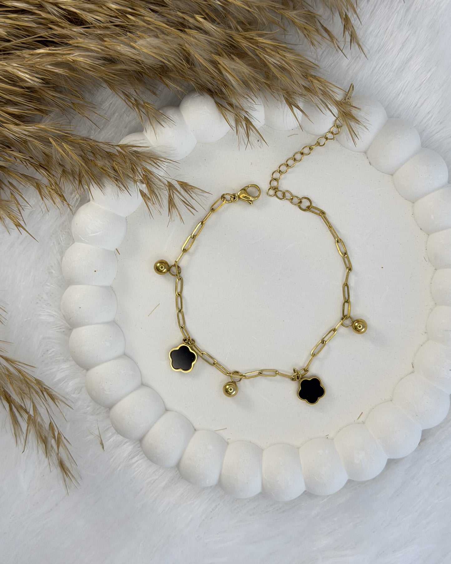 Noir Clover Link Bracelet