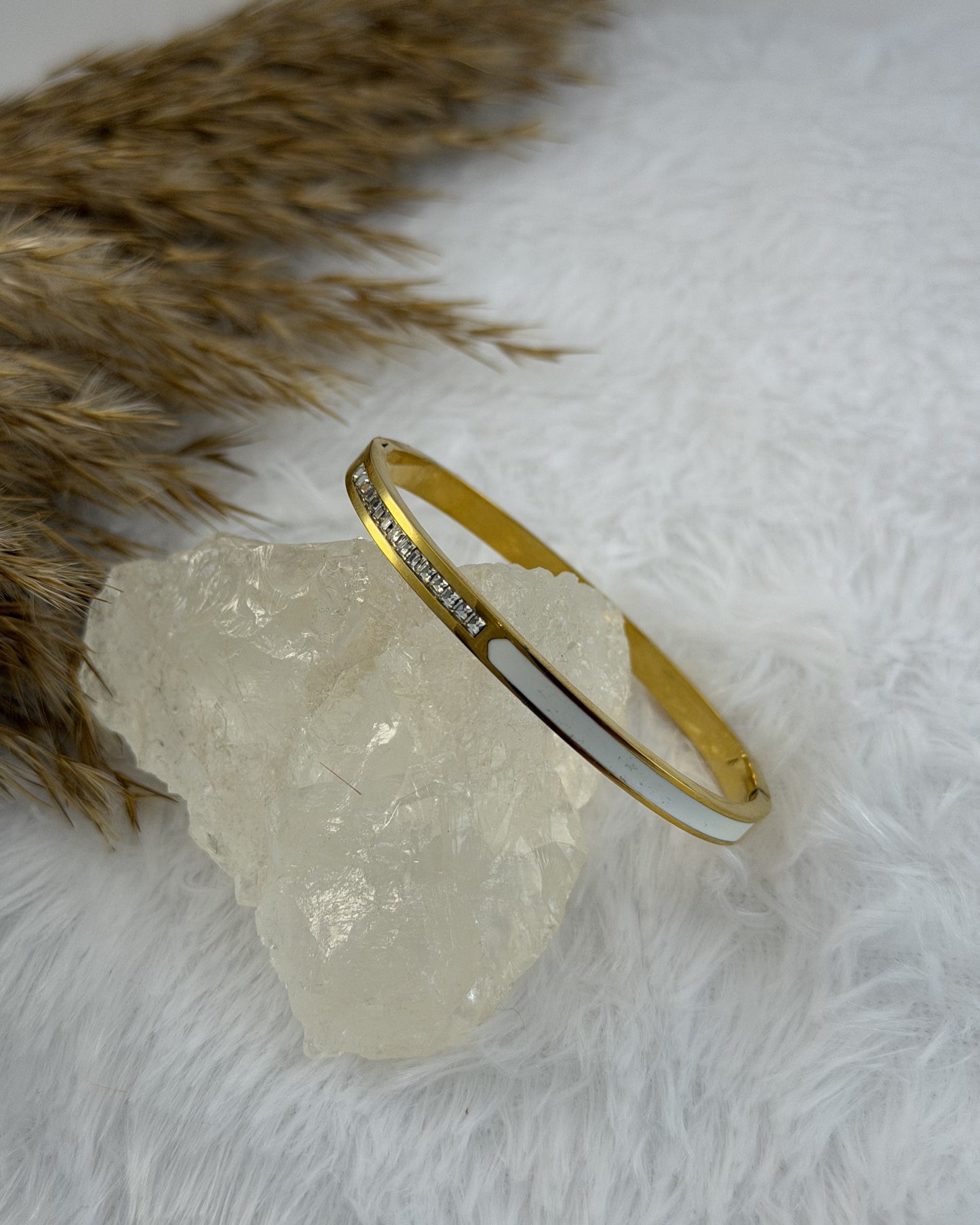Ivory Line Bracelet