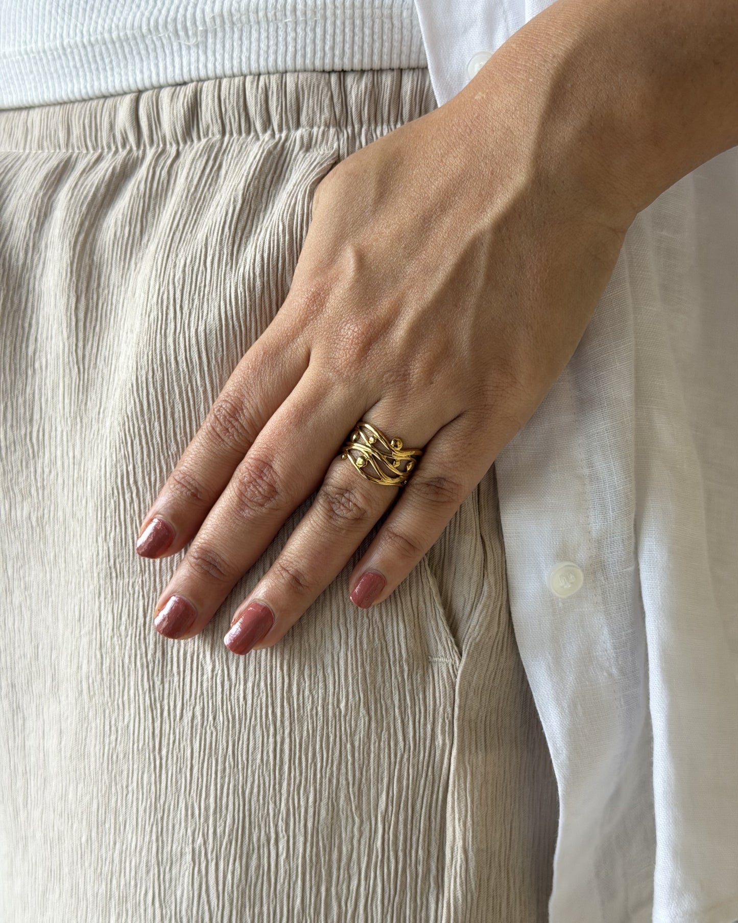Sculpted Wave Ring (Size Adjustable)