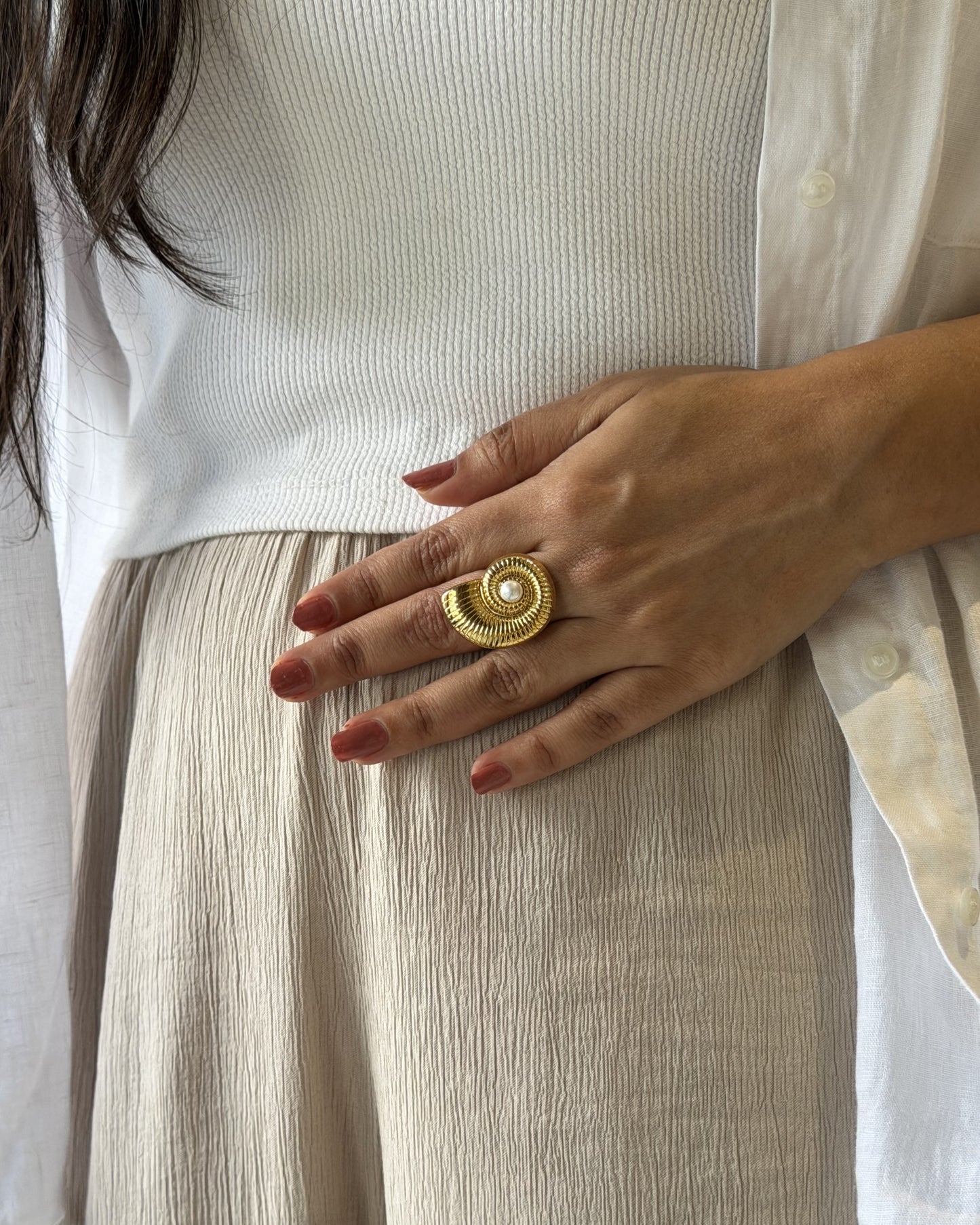 Luna Shell Ring (Size Adjustable)
