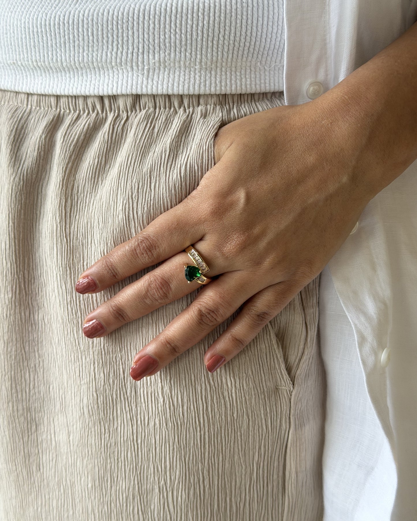 Emerald Grace Ring (Size Adjustable)