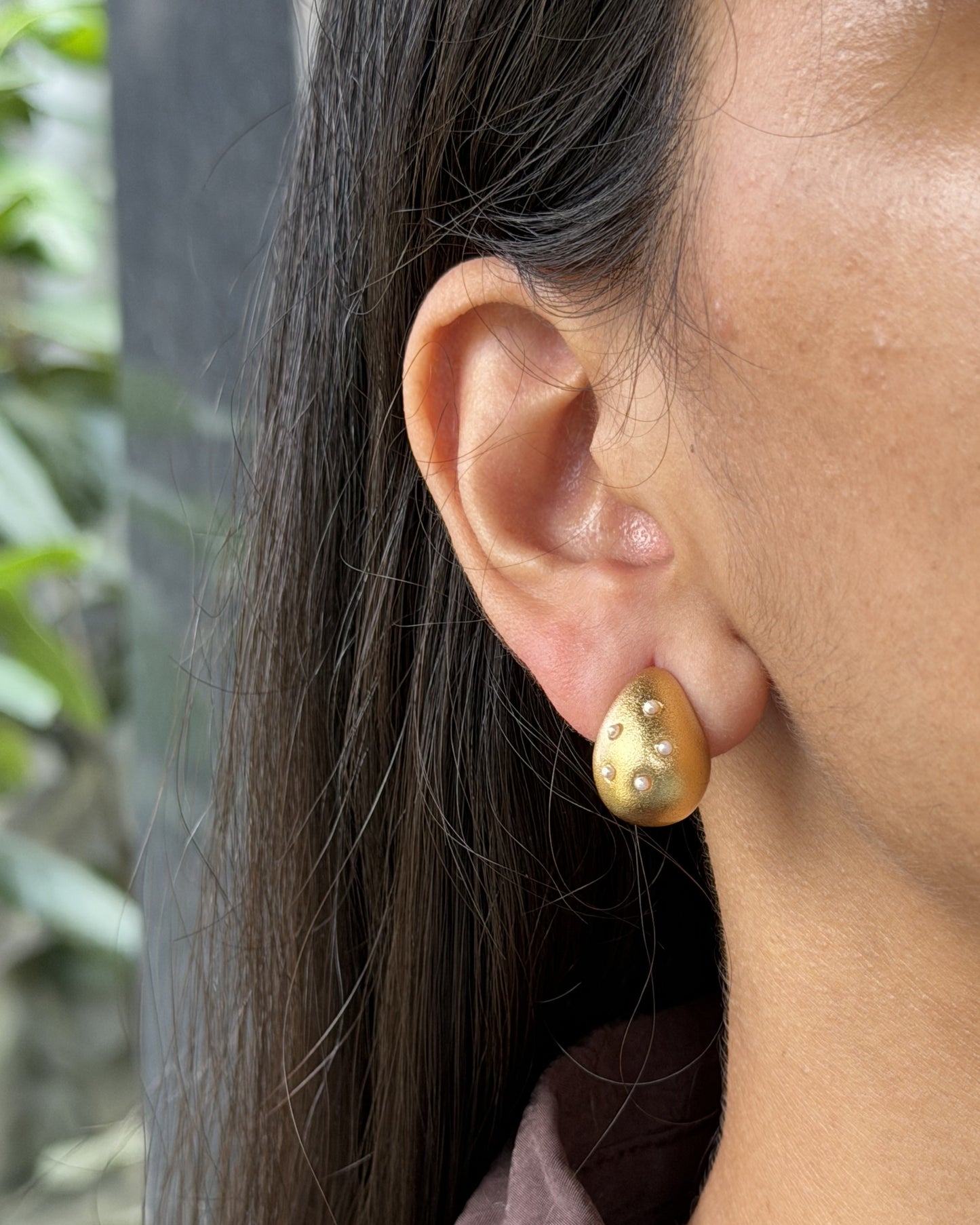 Pearl Dot Teardrop Studs