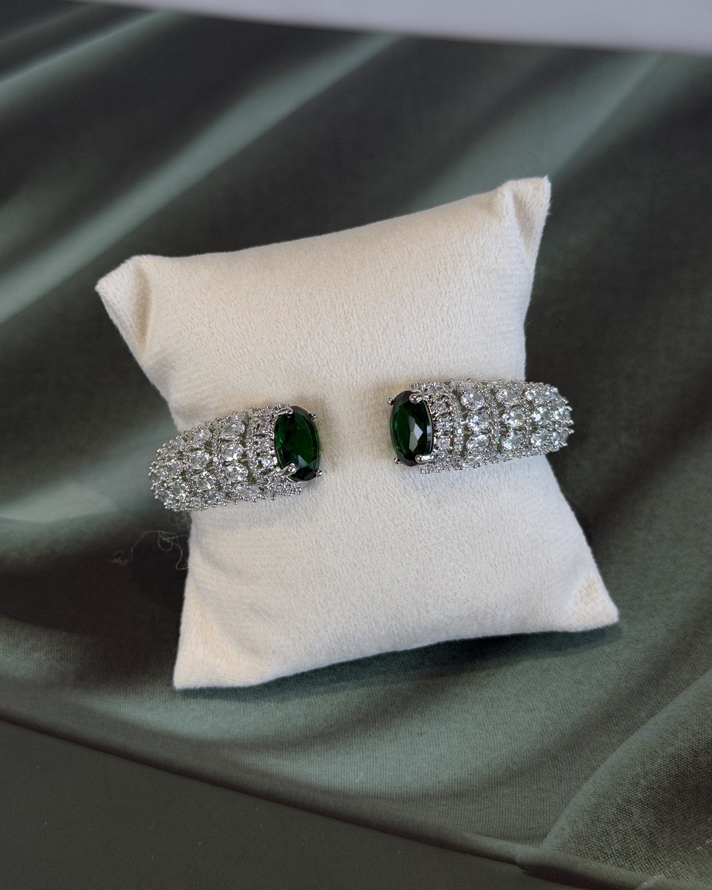 Rajwada Luxe Kada