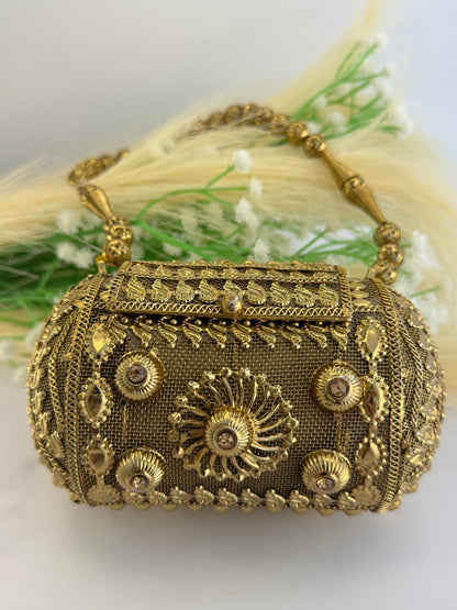 Ruhani luna Mini Metal Bag