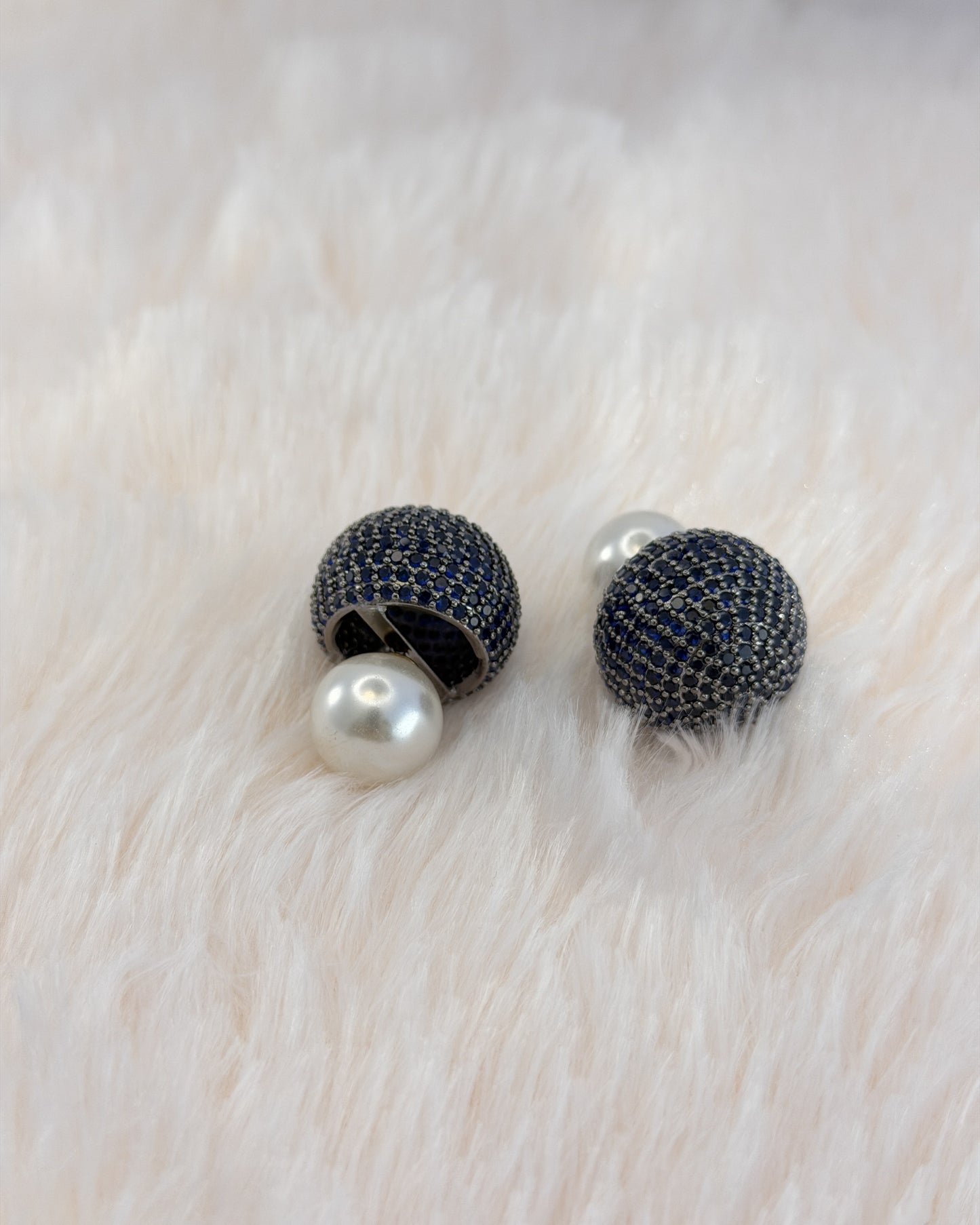 Midnight Pearl Duo Studs