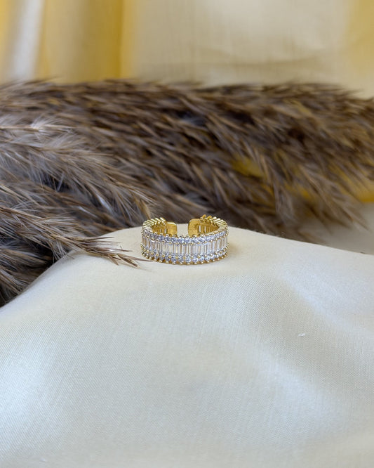 Lumière Baguette Ring (Size Adjustable)