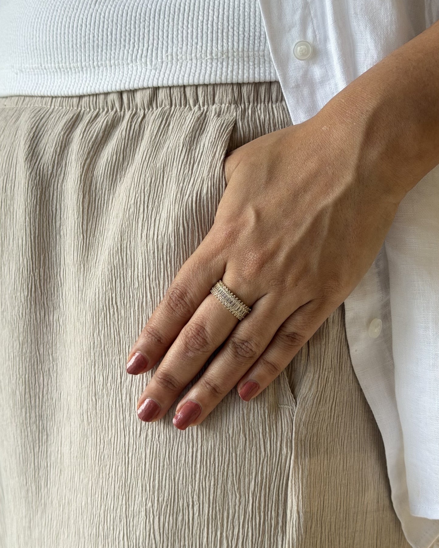 Lumière Baguette Ring (Size Adjustable)