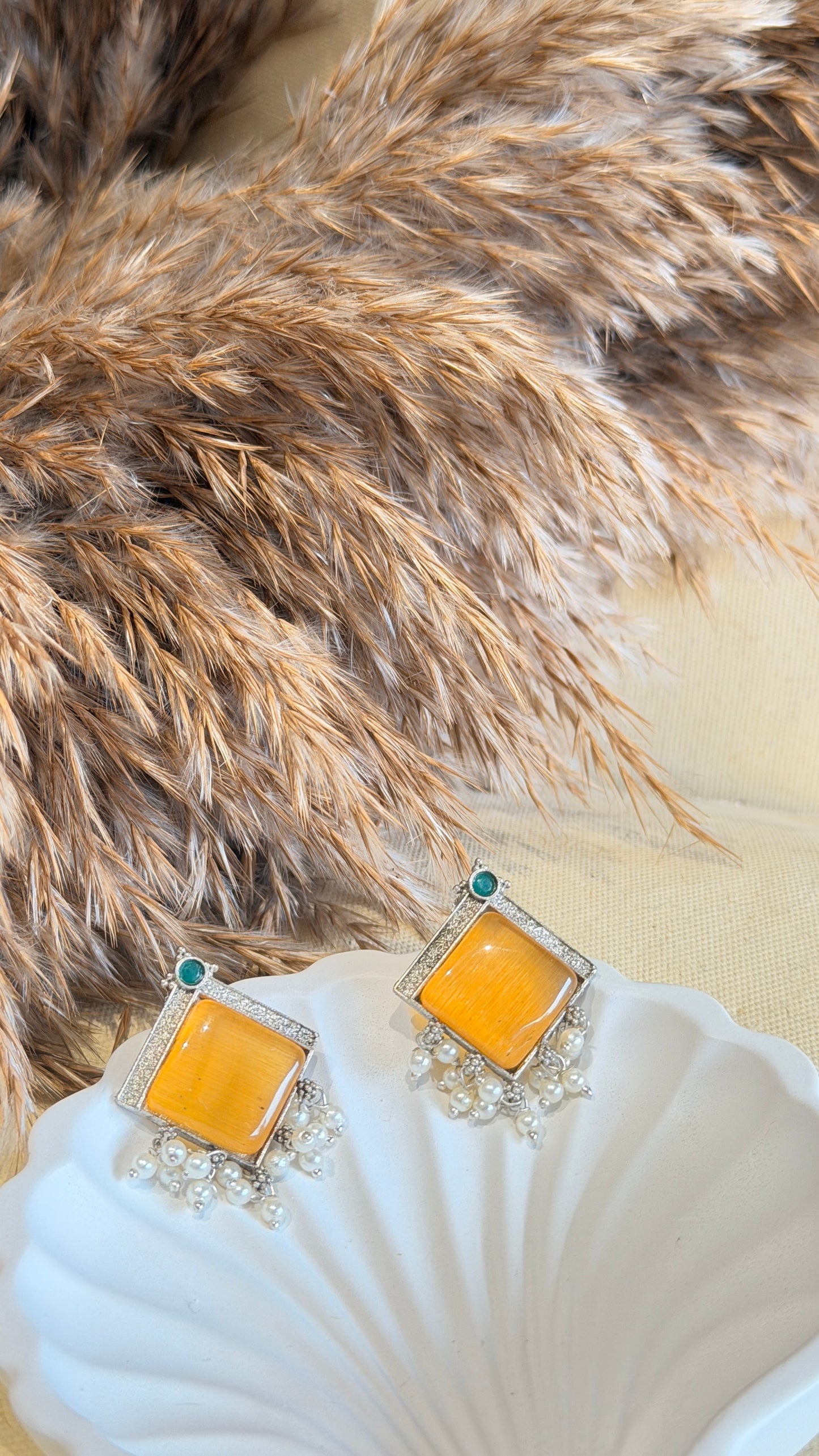 Soleil Studs
