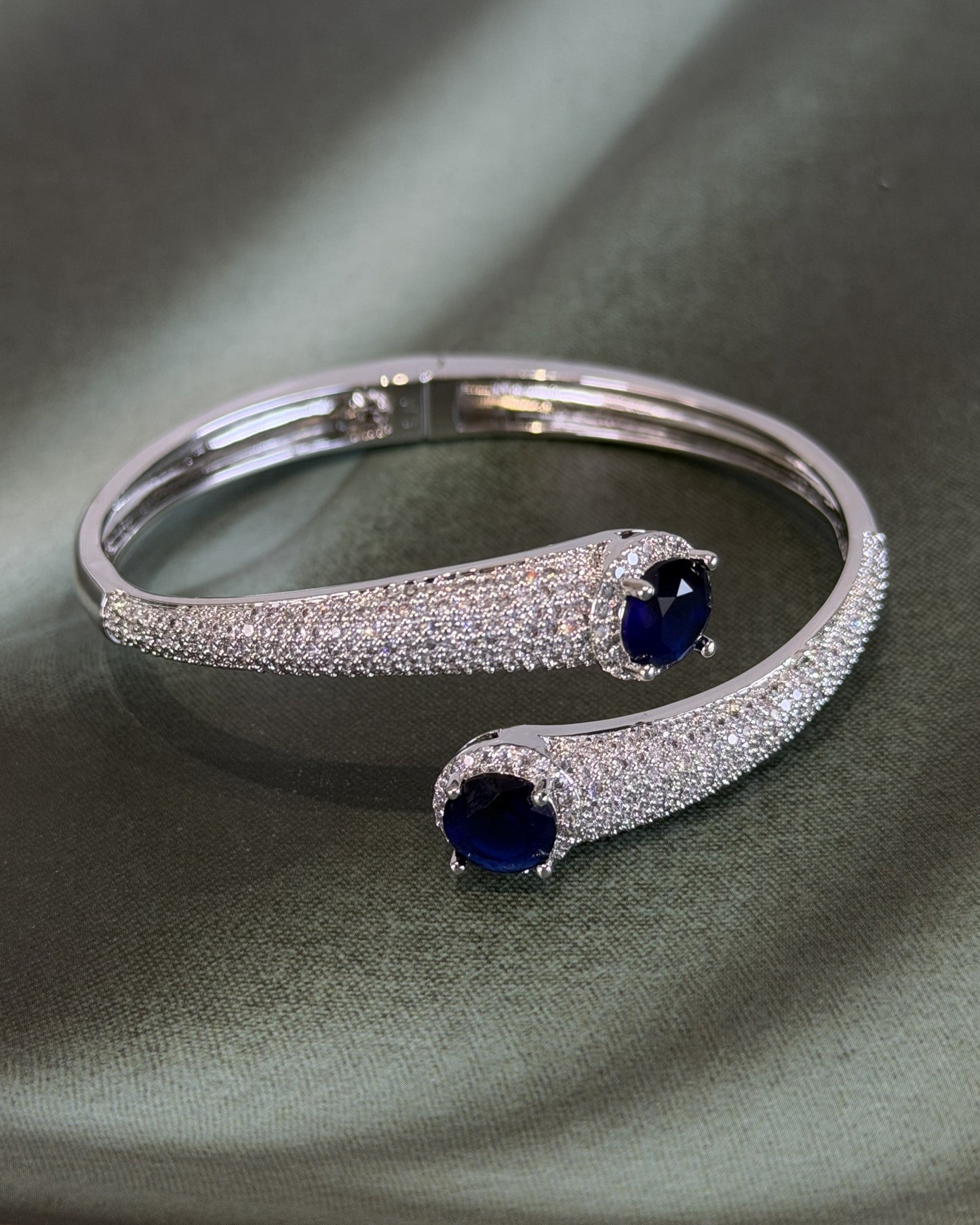 Royal Orbit Kada