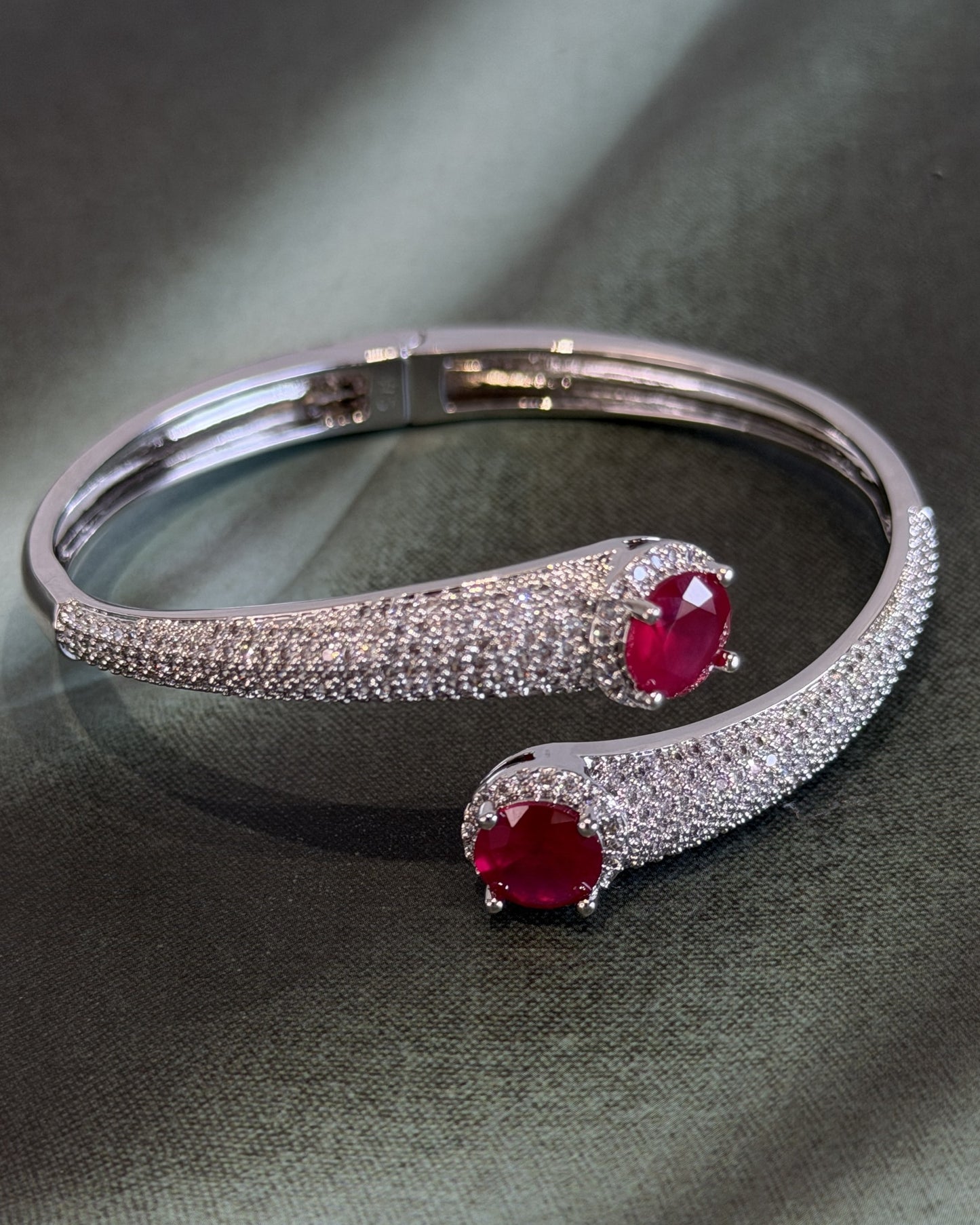 Royal Orbit Kada