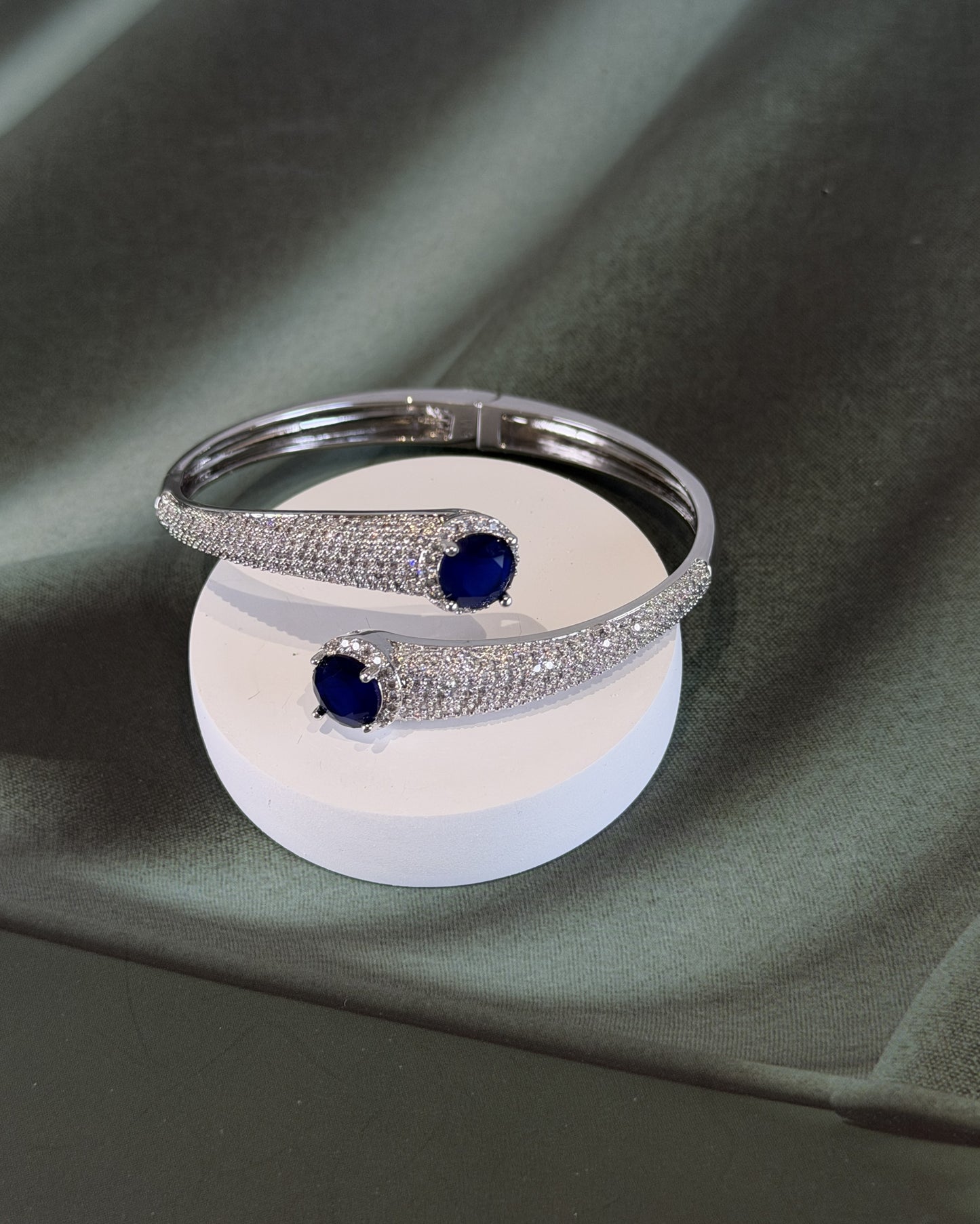 Royal Orbit Kada