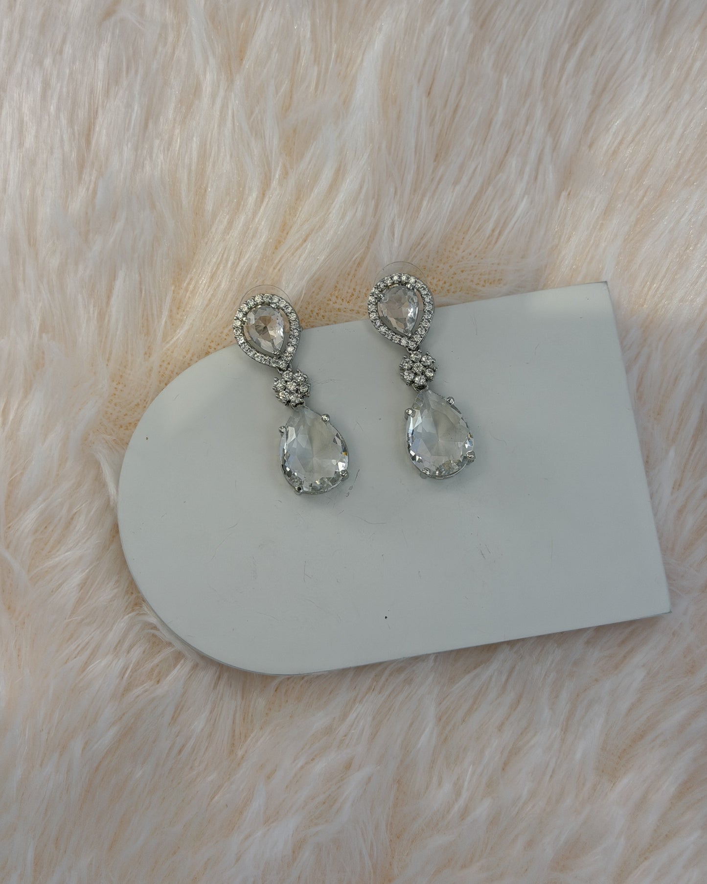 Grace Drops Earrings