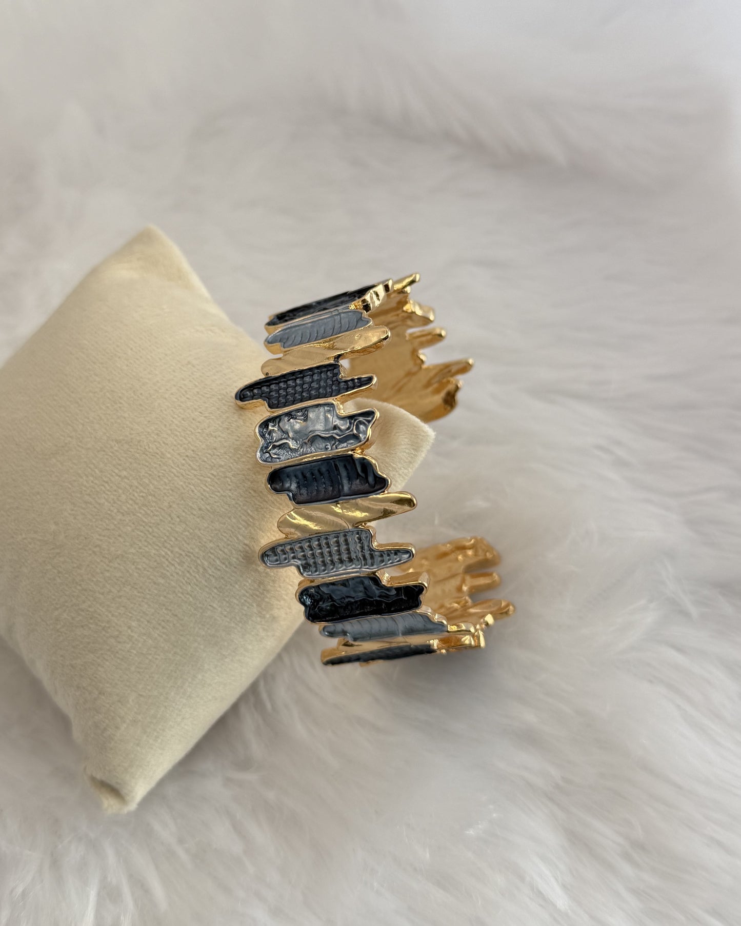 Oceanic Link Cuff