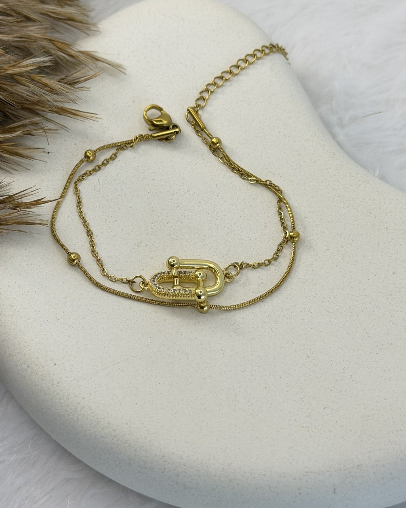 Élan Buckle Bracelet